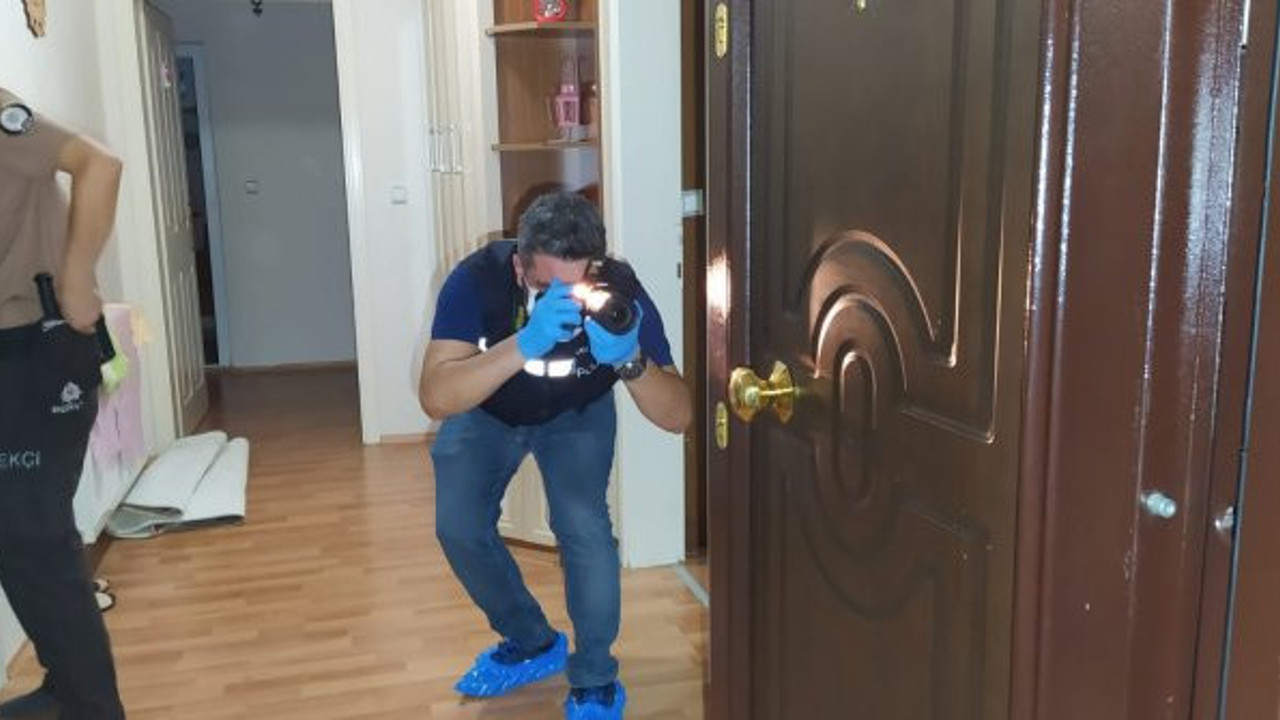 Ev sahibi ile balkonda göz göze gelen hırsız 2'inci kattan atladı