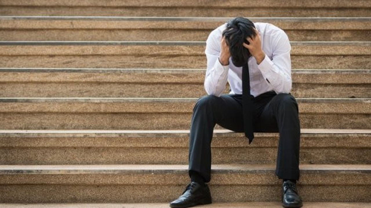 Korona ekonomide etkilerini göstermeye başladı. 405 bin kişi işini kaybetti! İstihdamda son 10 yılın dip seviyesi