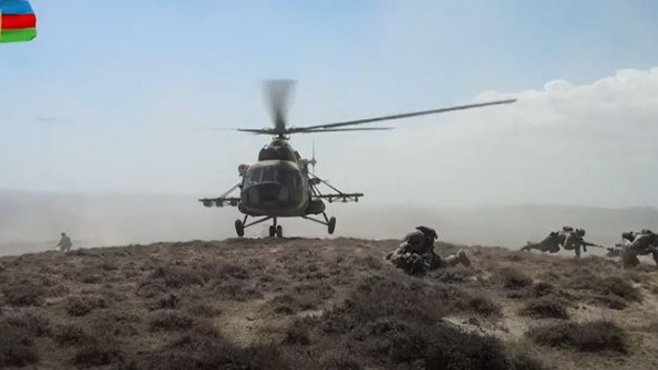 Azerbaycan ve Türk özel kuvvetlerinden ortak tatbikat kapsamında stratejik noktalara taarruz
