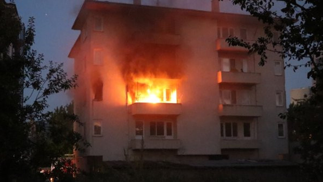 Bolu'da çıkan ev yangınında faciadan dönüldü