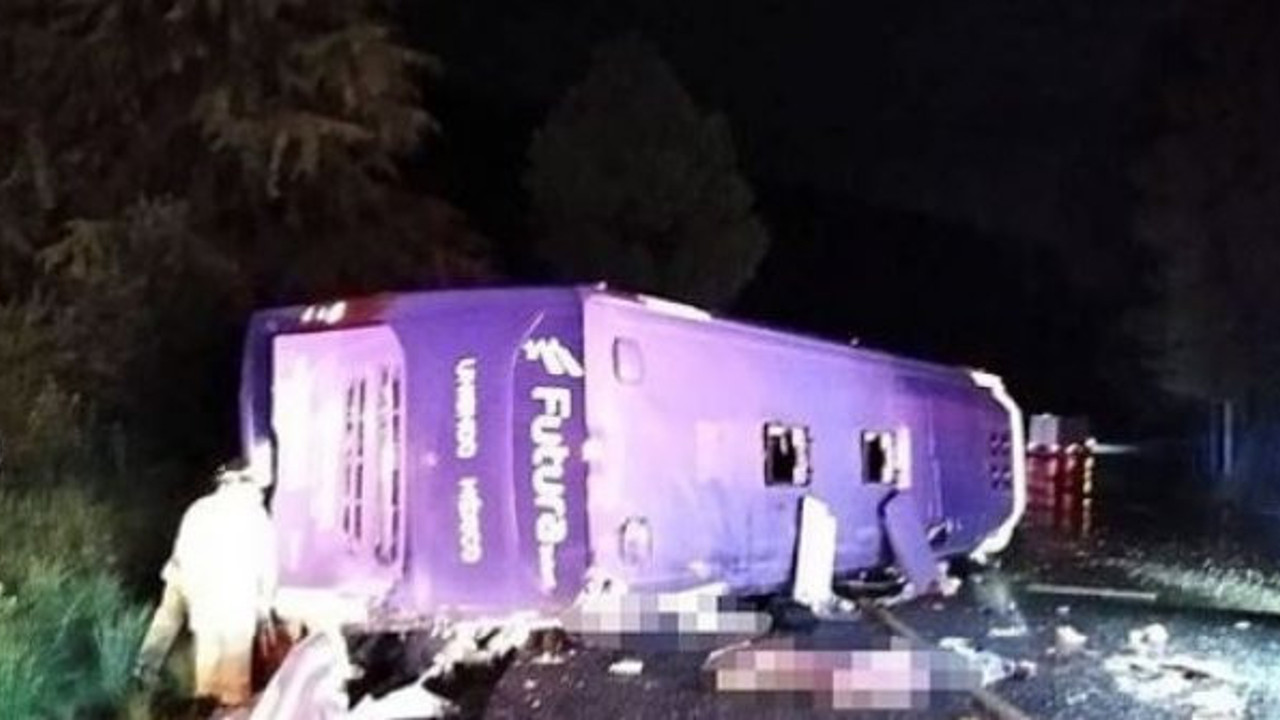 Şehirlerarası otobüs kan gölüne döndü