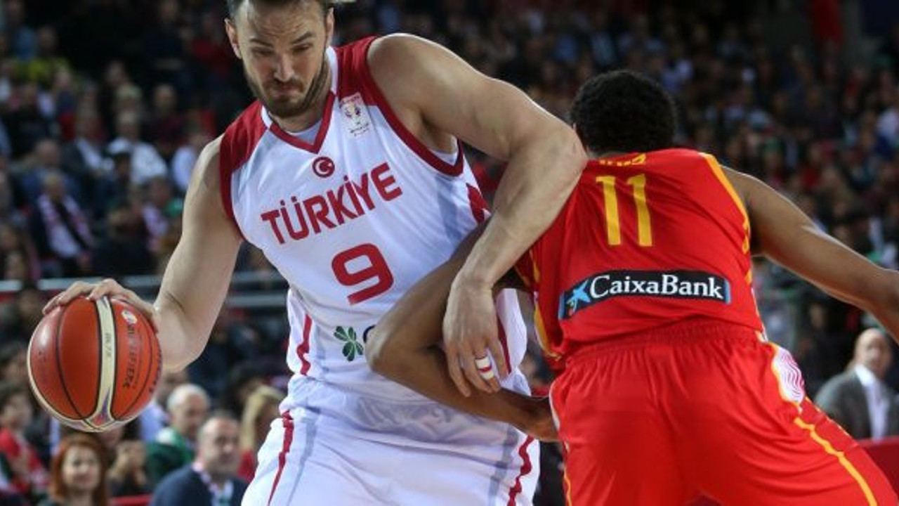 Pınar Karşıyaka Semih Erden'i açıkladı