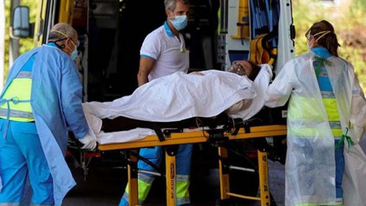 İspanya’da korona kabusu yeniden hortladı: Nefes alamayanlar hastaneye koştu