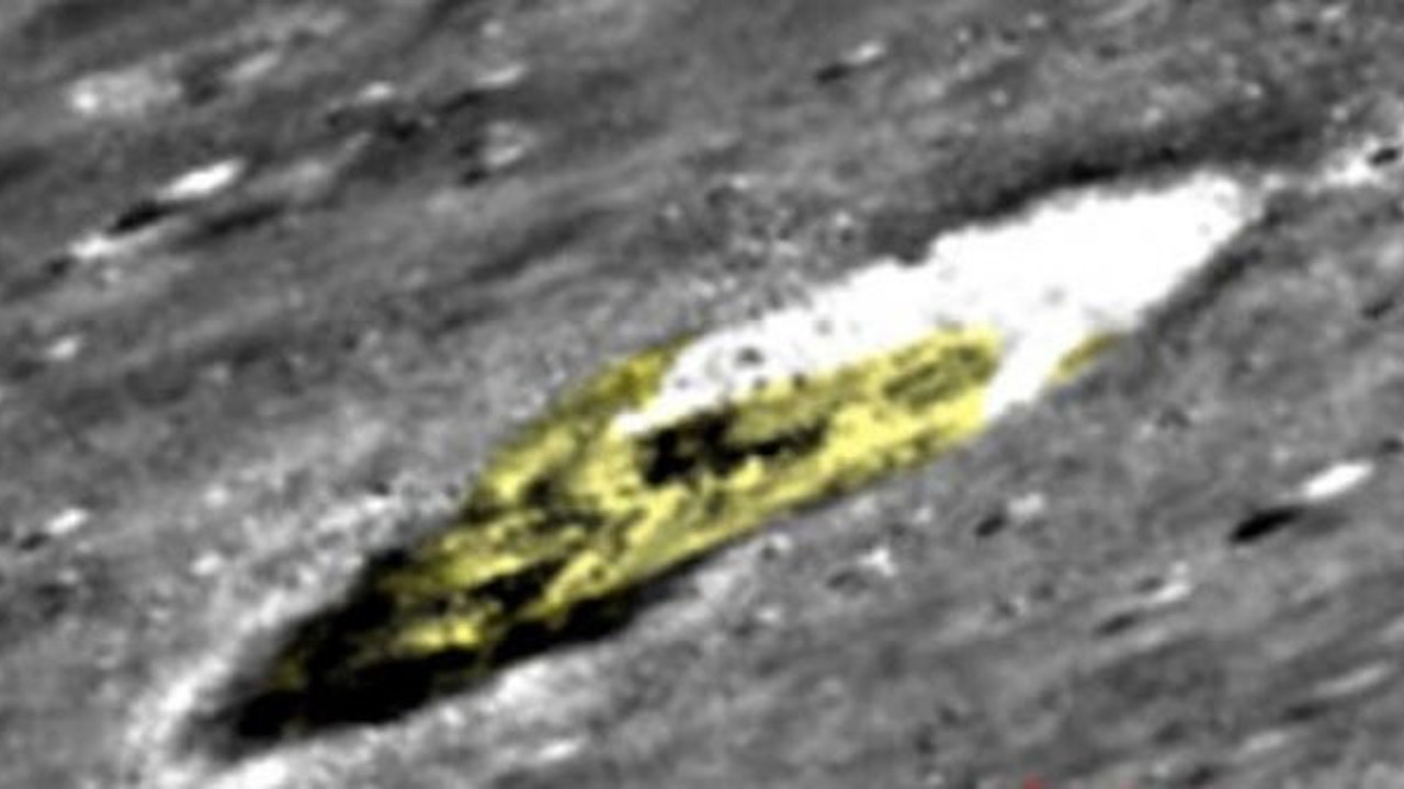 Ayda 100 metrelik uzay gemisi gizleniyor! NASA'nın gerçekleri sakladığı iddia edildi