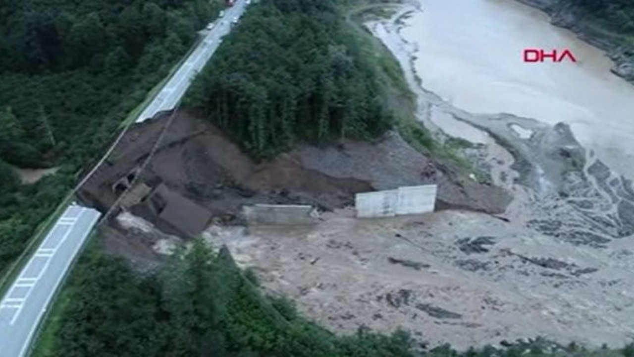 Bakan Pakdemirli manzarayı özetledi: Ben böyle bir afet görmedim