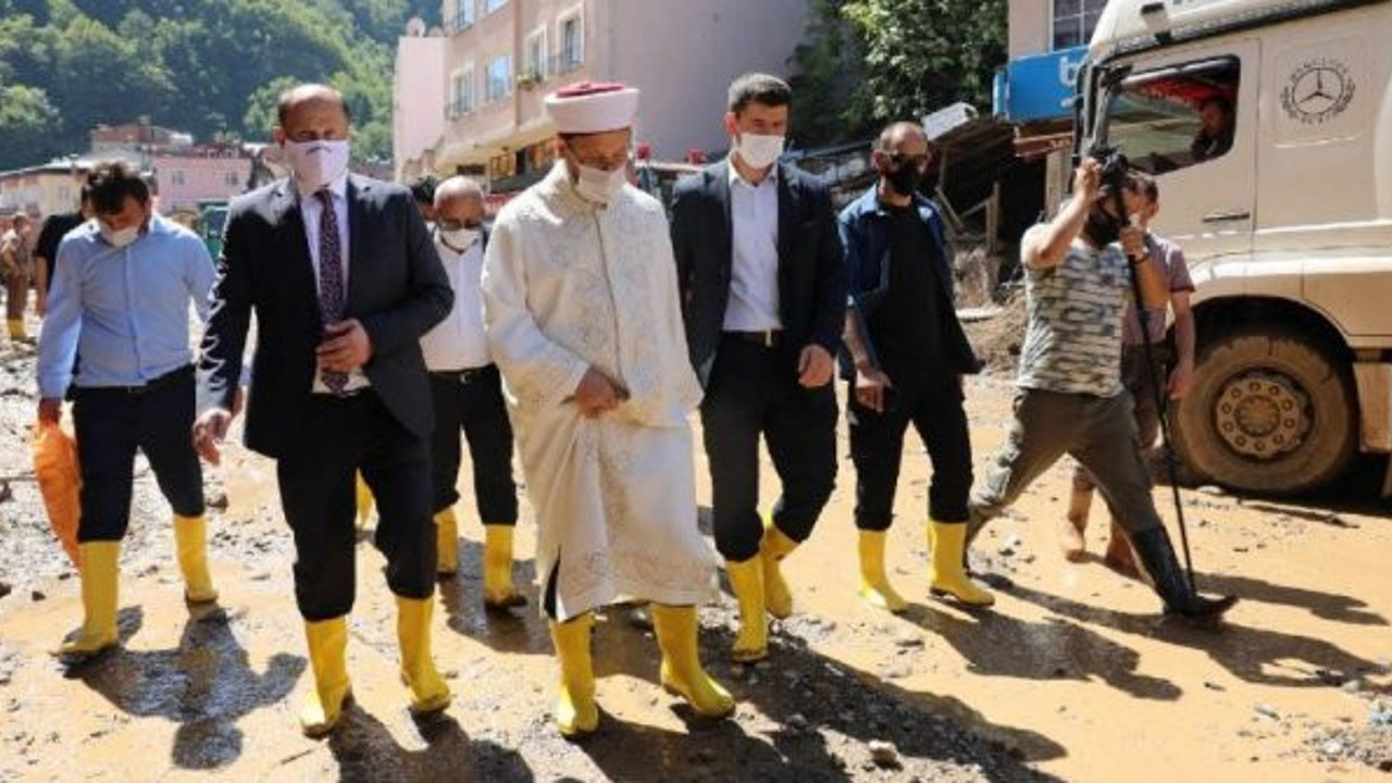 Diyanet İşleri Başkanı Ali Erbaş sel felaketinin yaşandığı Giresun'da konuştu: Allah'tan gelene boynumuz kıldan incedir