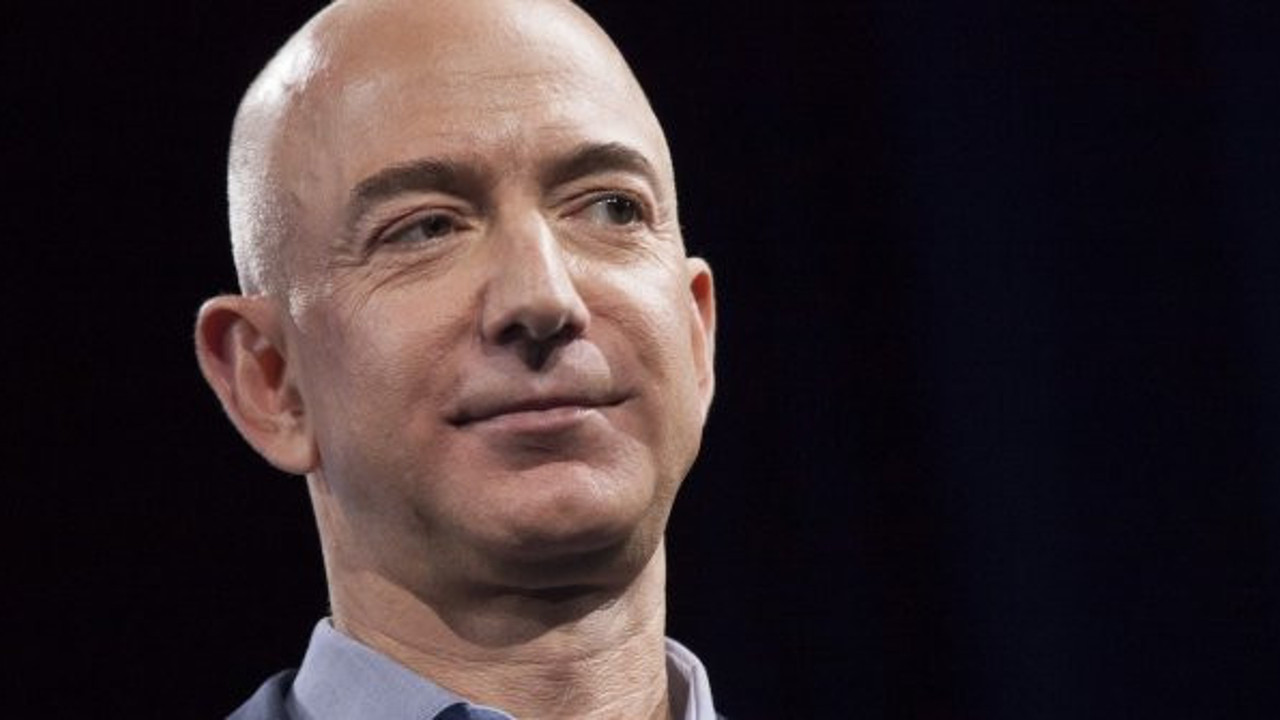 Dünyanın en zengin insanı Jeff Bezos'un rekor kıran parası açıklandı, Bill Gates ve Elon Musk kıskançlıktan çatladı