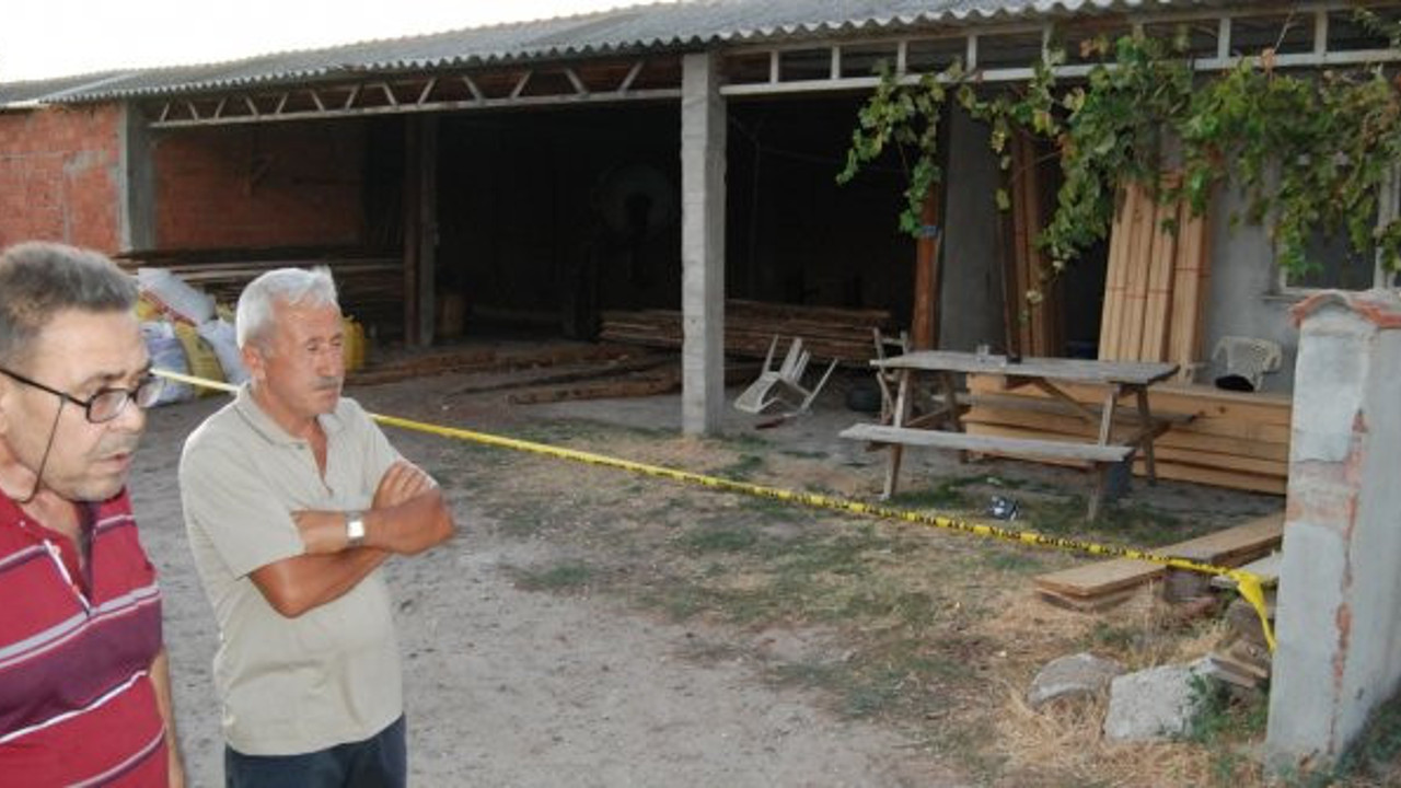 Çanakkale'de arkadaş tartışması! Kavgayı ayırmak isterken canından oluyordu