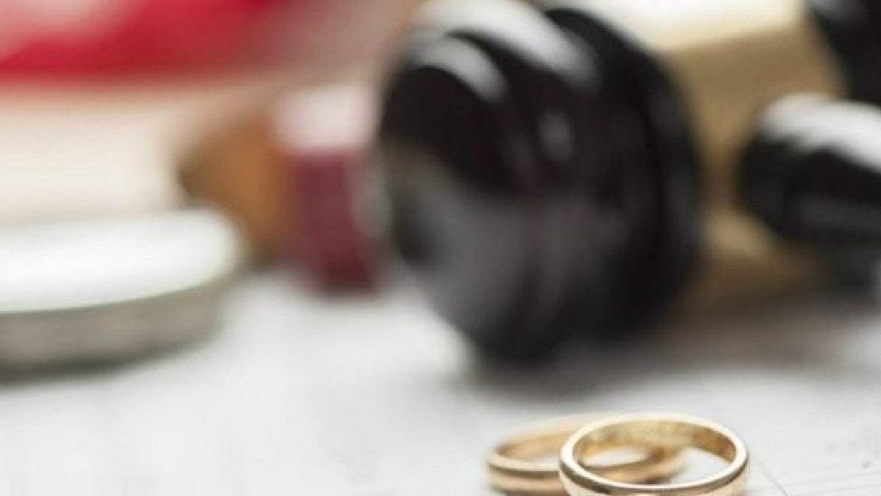 Ahlaksızlıkta zirve, kendisinden ayrılmak isteyen sevgilisini “Seni kocama söylerim” diye tehdit etti