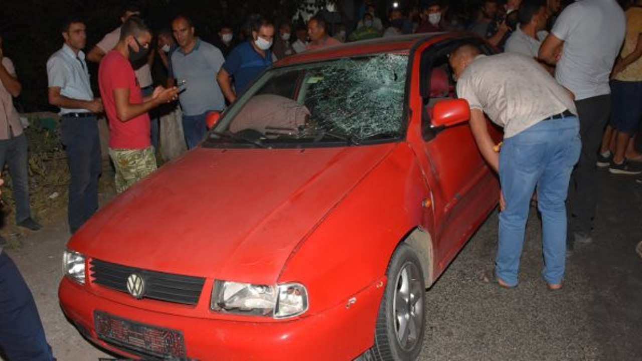 Aydın'da trafik kazası! 100 metre sürüklendi yakınları yolu kapattı
