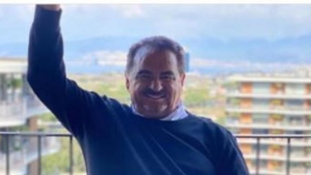 İbrahim Tatlıses 'İbo Show' ile ekranlara dönüyor