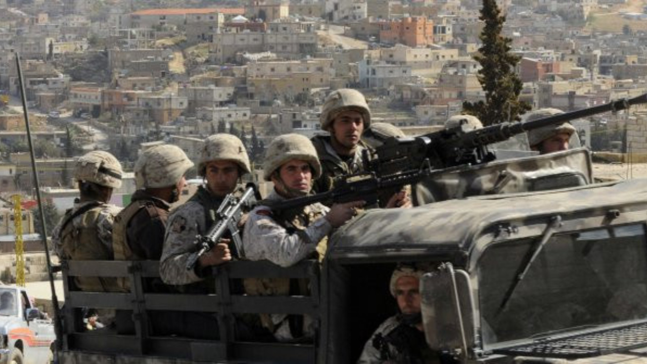 Lübnan ordusu, DEAŞ ile bağlantılı terör hücresini çökerttiğini duyurdu