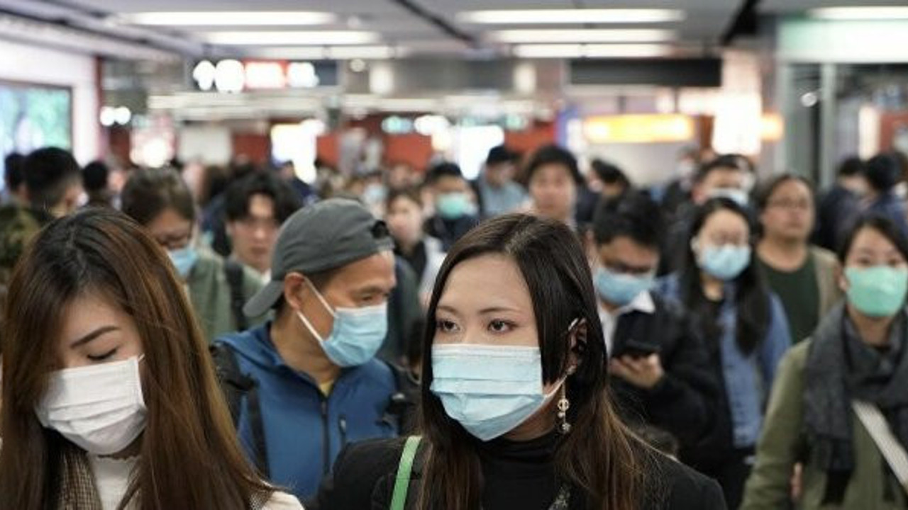 Korona virüste can kaybı 1 milyona dayanıyor