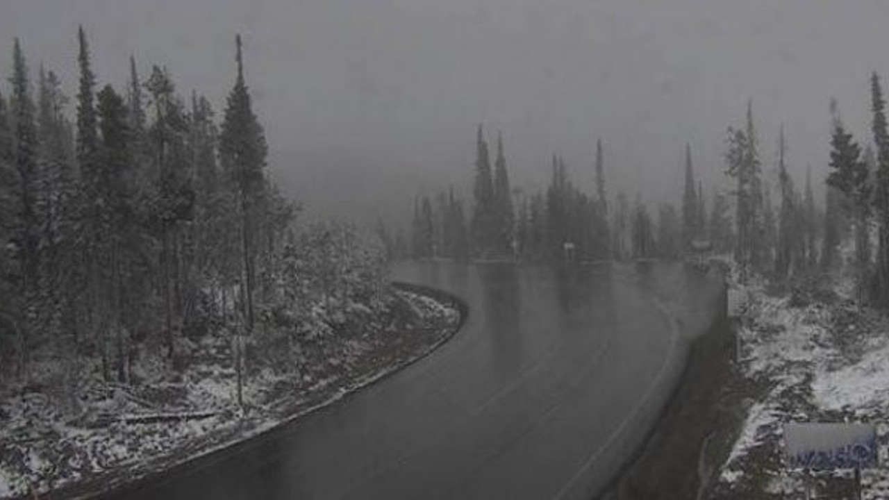 Amerika’dan sonra Türkiye için korkutan uyarı, 3 saatte hava 33 derece soğumuş, kar yağmaya başlamıştı