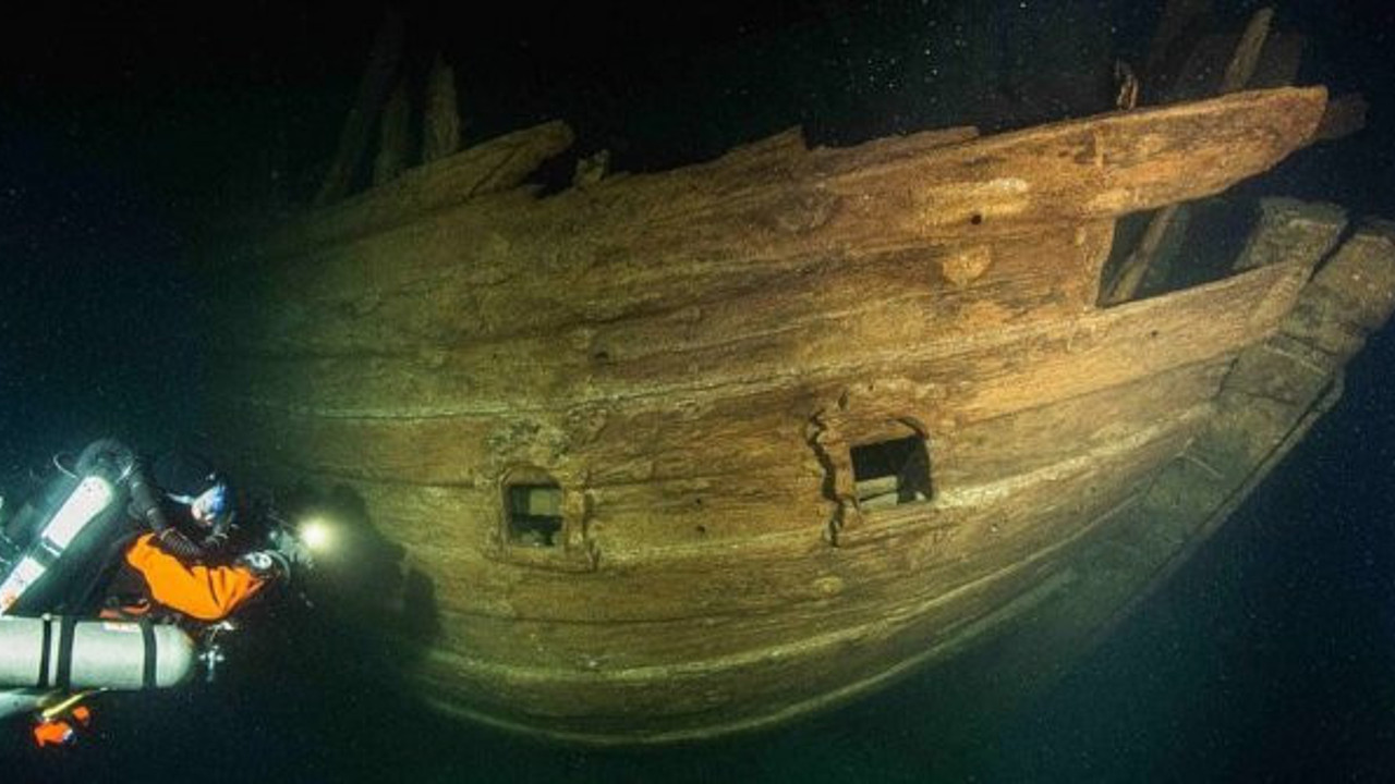 Sanki içinde yaşayanlar var gibiydi! 400 yıl önce batan gemi sapasağlam bulundu