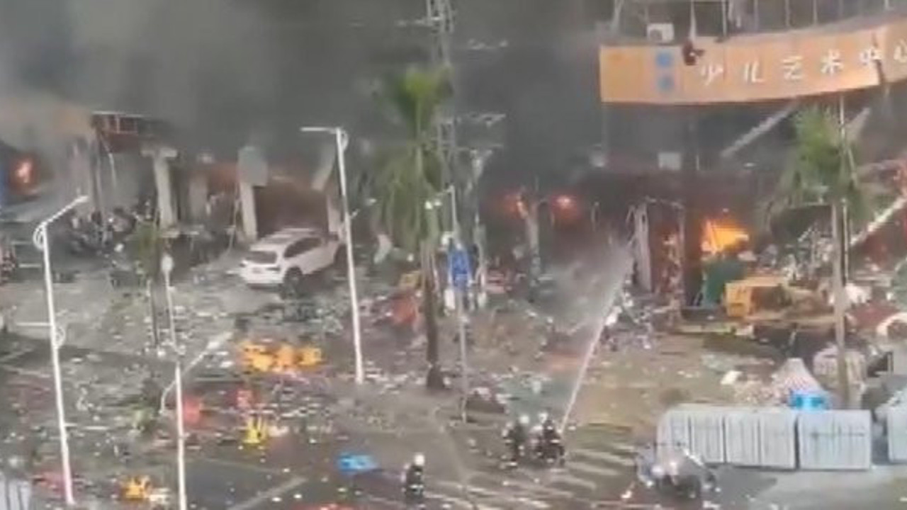 Çay içerken yakalandılar! Otelde doğalgaz patladı