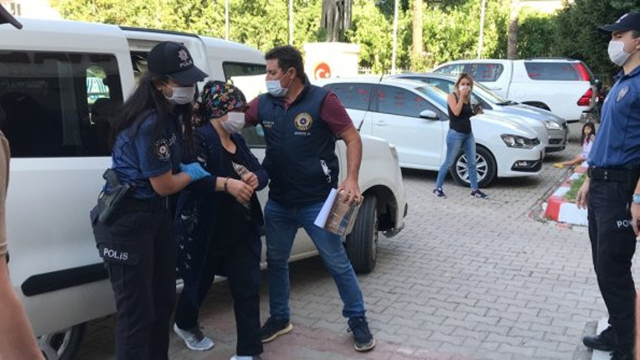 Uyuyan kocasını baltayla doğradı