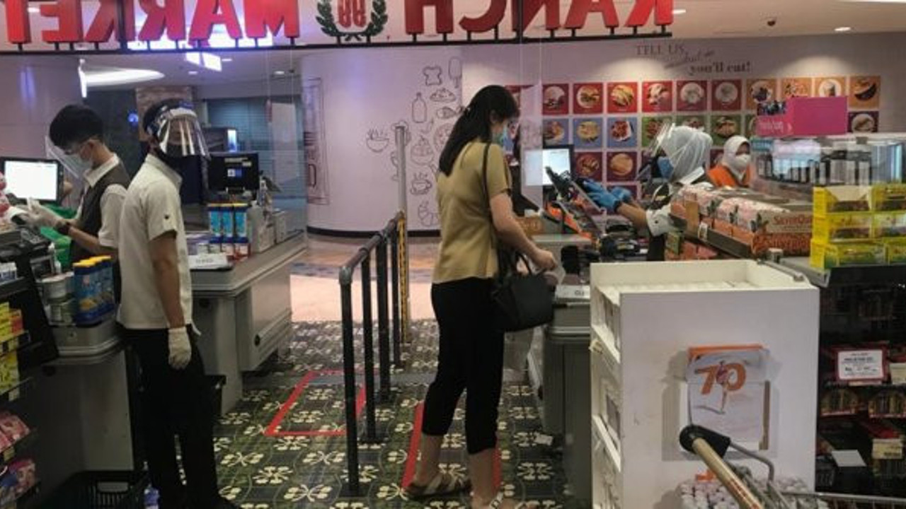 Kimse bunu istemiyordu ama korona yasaklarına geri döndüler