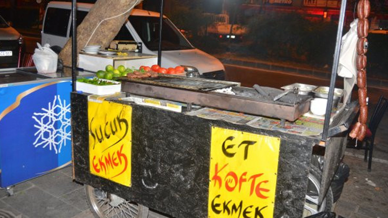 Adana'da 'küfür etme' uyarısında bulunan köfteci bıçaklandı