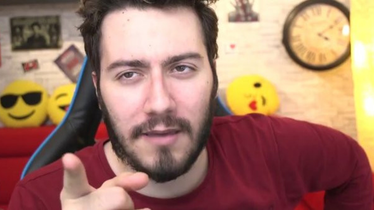 Ünlü YouTuber Enes Batur karantinadan kaçtı