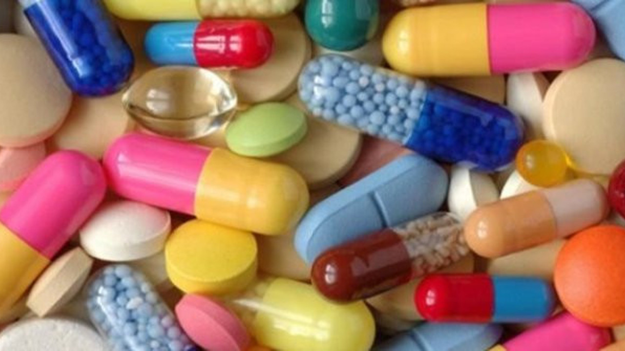 İstanbul Eczacı Odası Başkanı açıkladı: Vitamin ve gıda haplarında büyük oyun ortaya çıktı