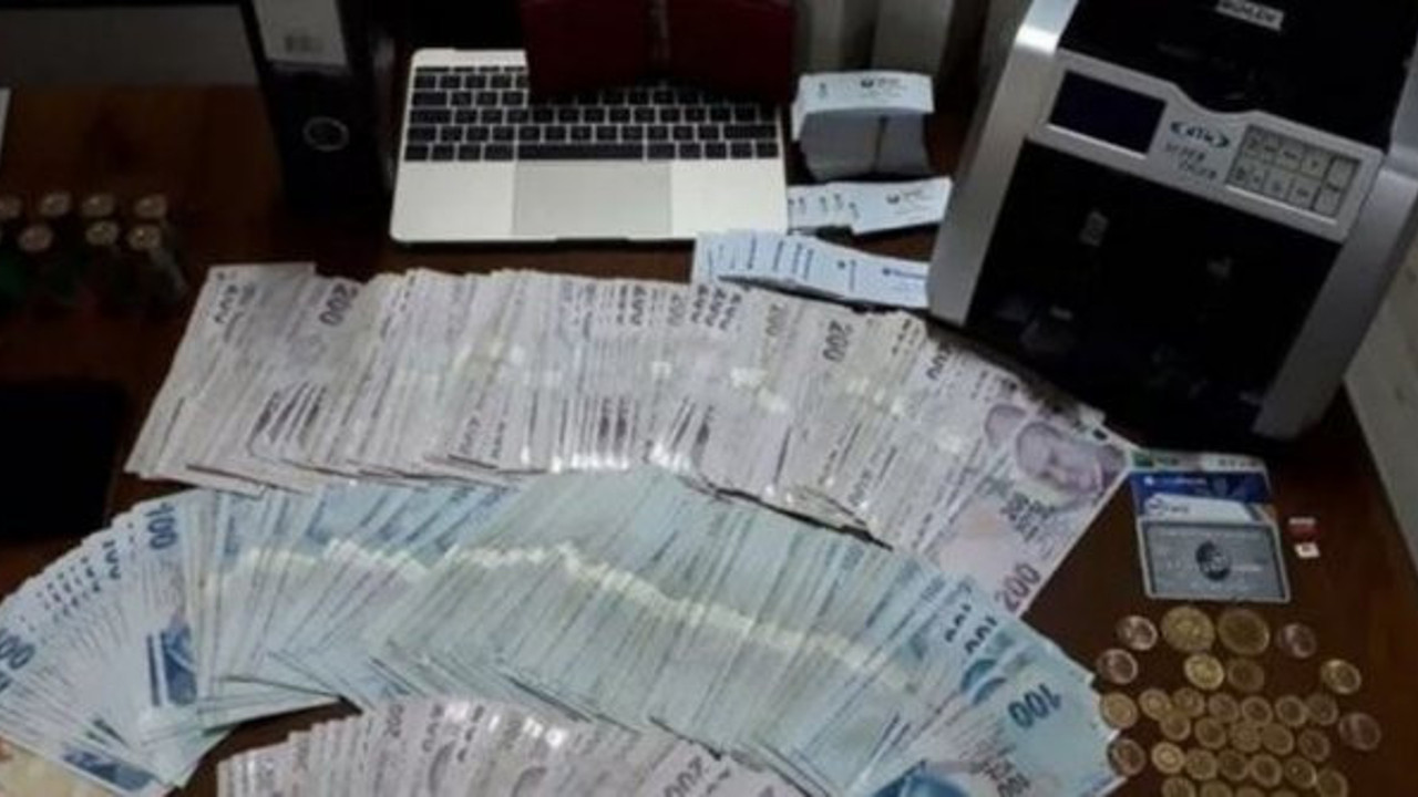 Hayali öğrencilerle milyonluk vurgun! Pes dedirten olay