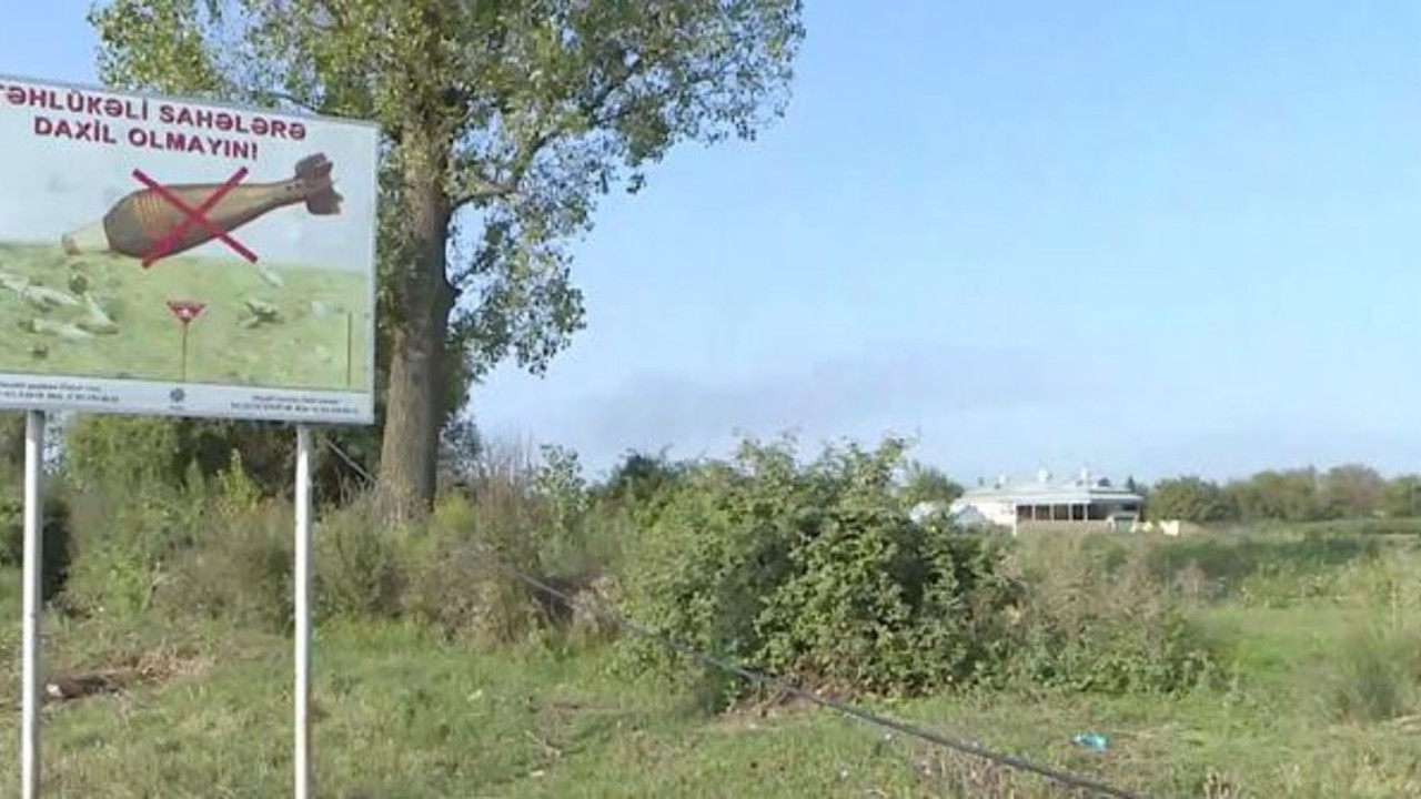 Azerbaycan'dan sivil yerleşim yerlerini bombalamaya devam eden Ermenistan'a son uyarı