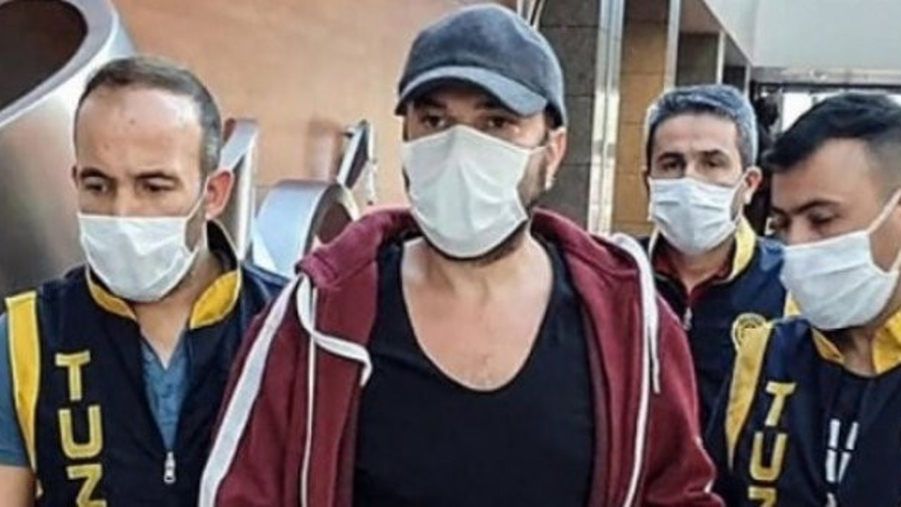 Halil Sezai hakim karşısında