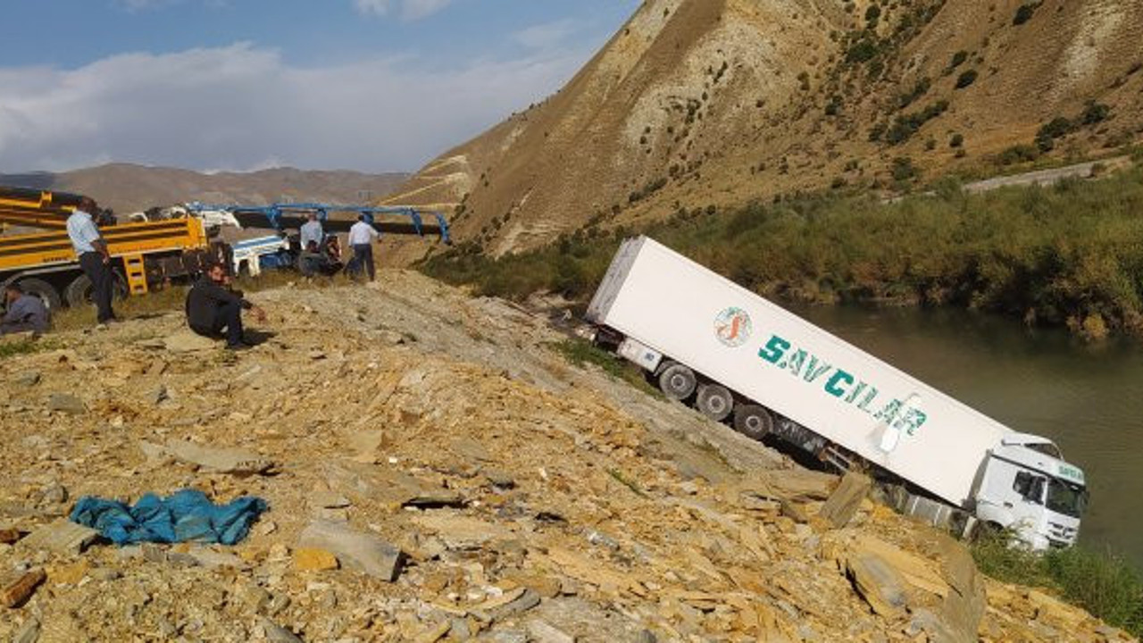 İşte ölümle yaşam arasındaki o ince çizgi. Sadece 1 metre. Azrail burada bekliyordu