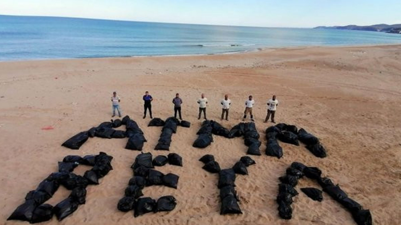 Kumsala neden böyle yazdılar, herkes bunu merak ediyor