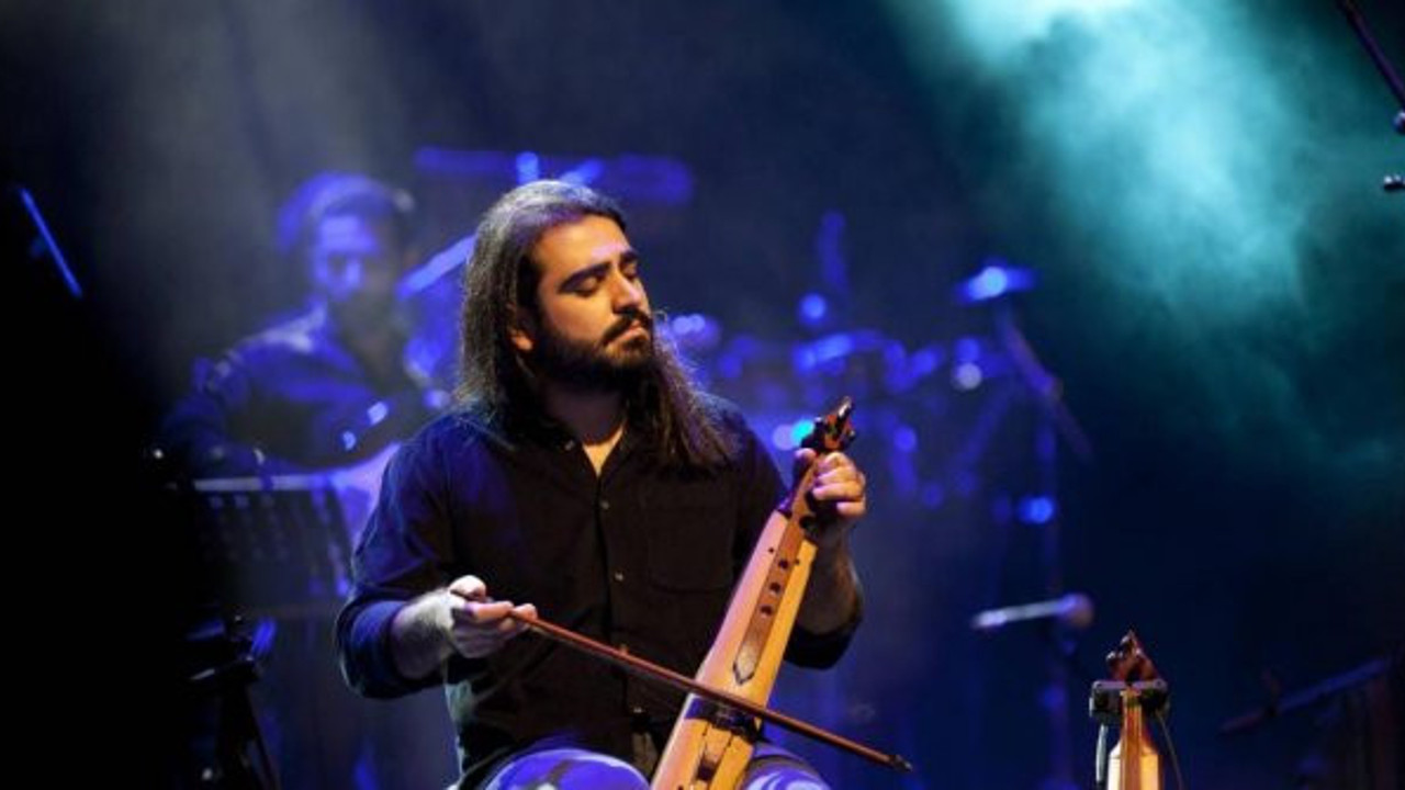 Ünlü şarkıcı Selçuk Balcı korona virüse yakalandı