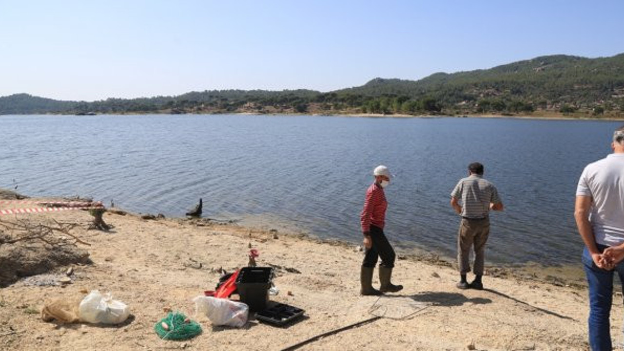 Oltasına takılan balığı çıkarmak isterken gölde kayboldu