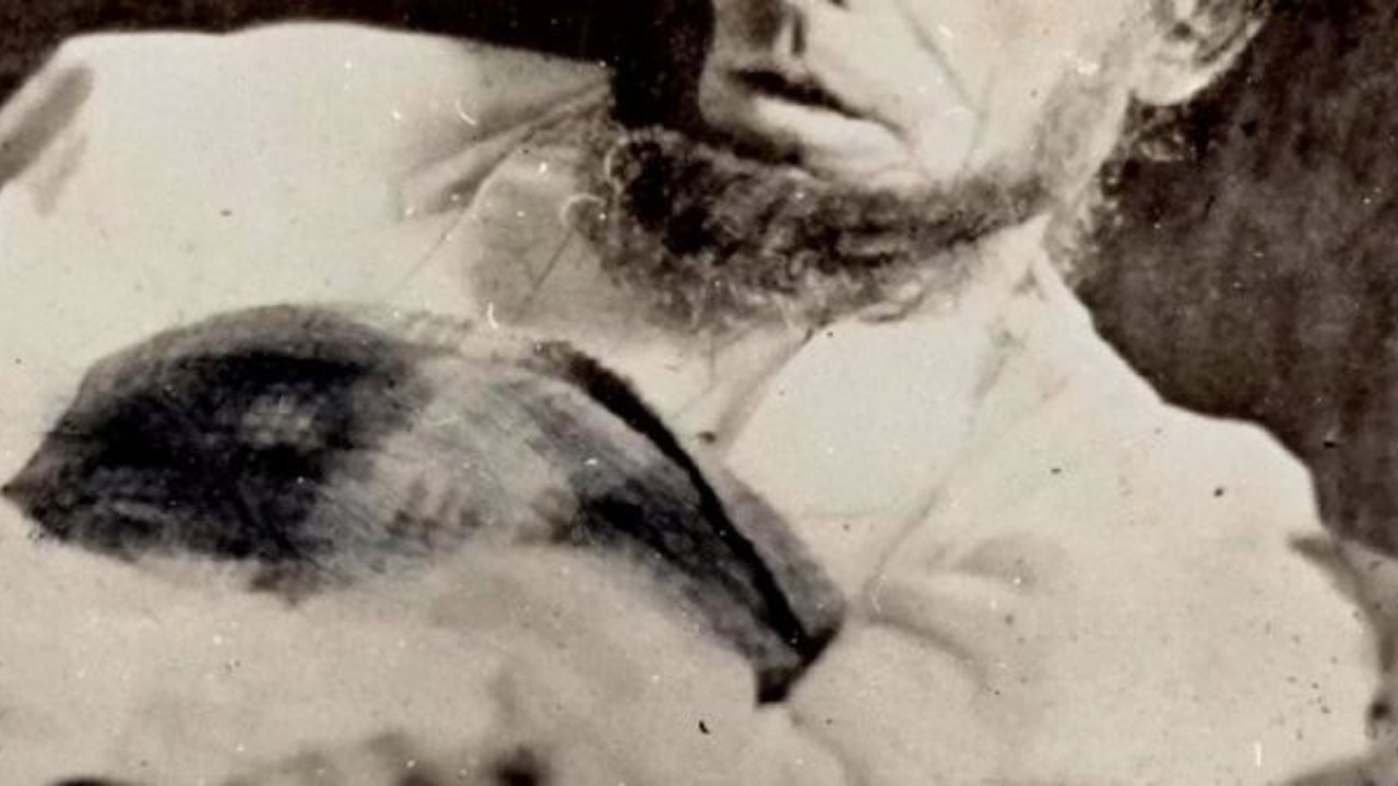 ABD'yi karıştıran fotoğraf! Abraham Lincoln’ün hasta yatağında son fotoğrafı ortaya çıktı