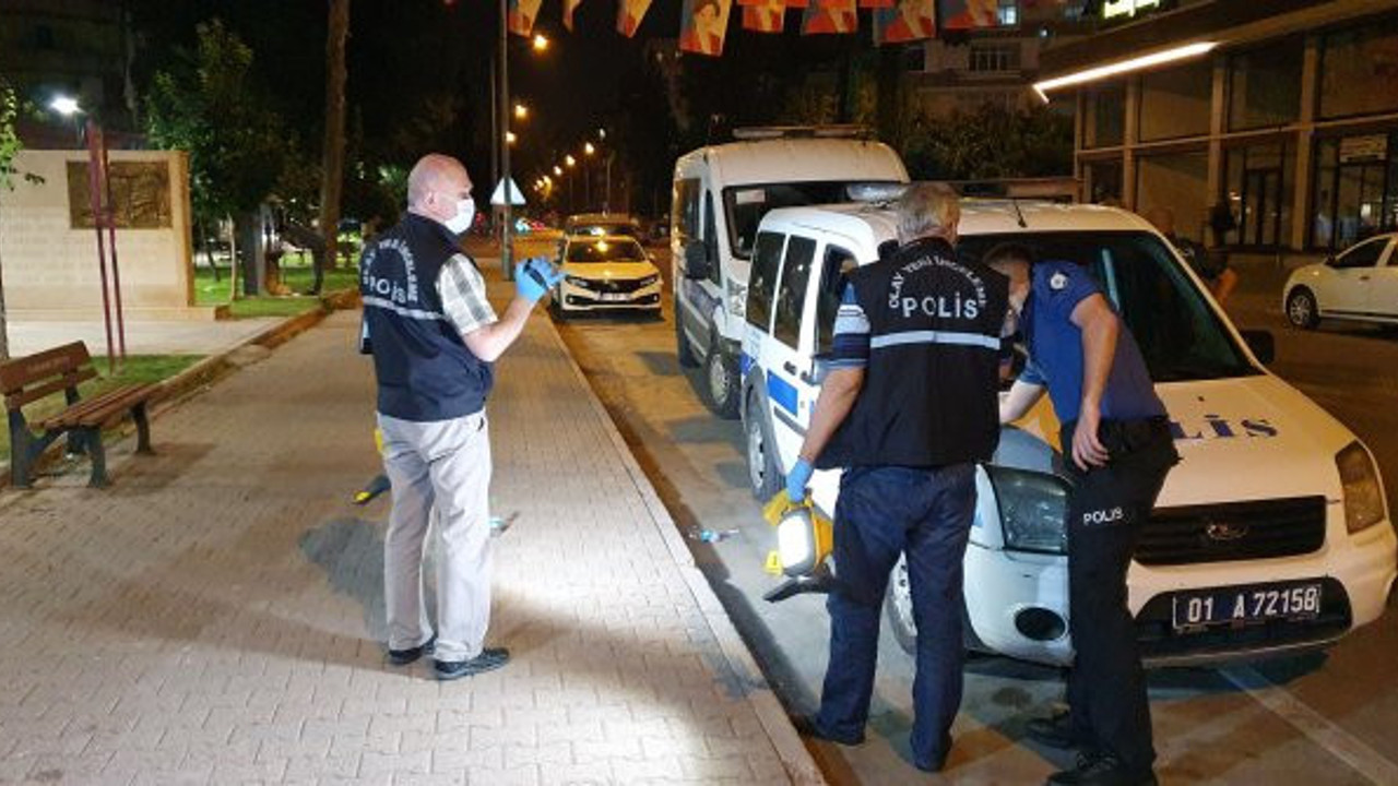 Adana'da maskeli motosiklet dehşeti!