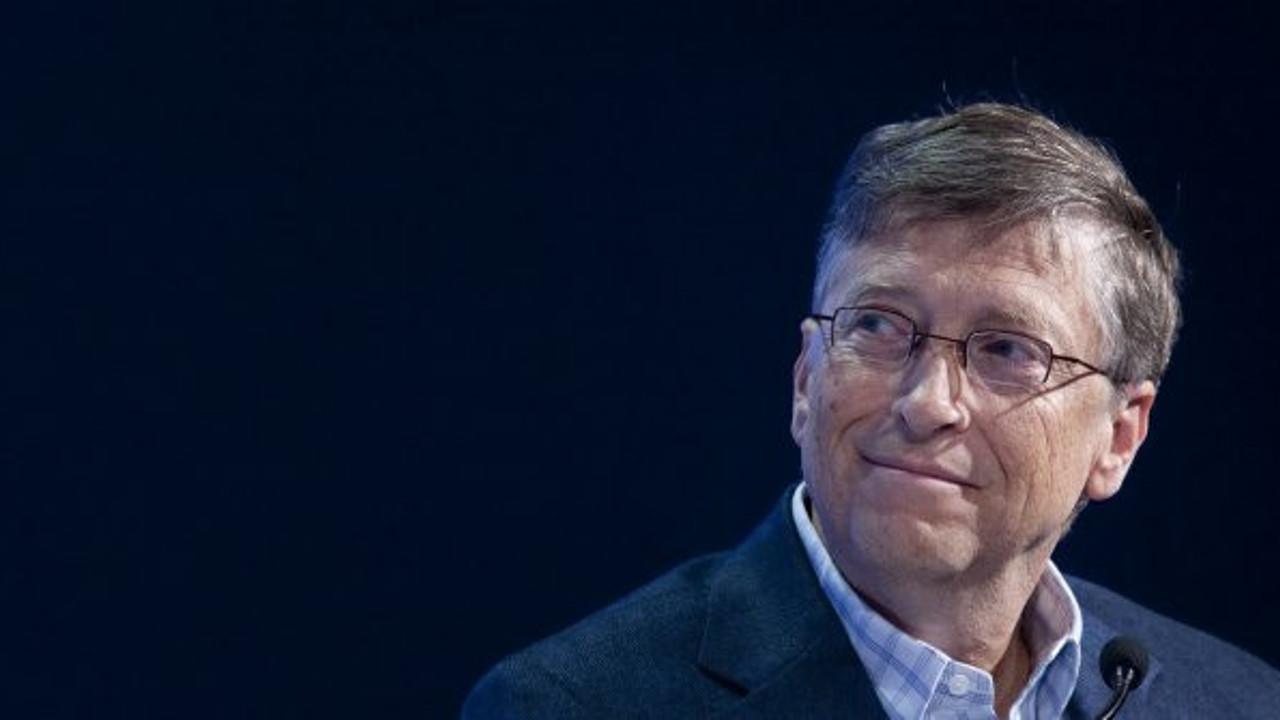 Olağan şüpheli Bill Gates normalleşme tarihini bakın nasıl duyurdu. Bütün dikkatler üzerindeydi