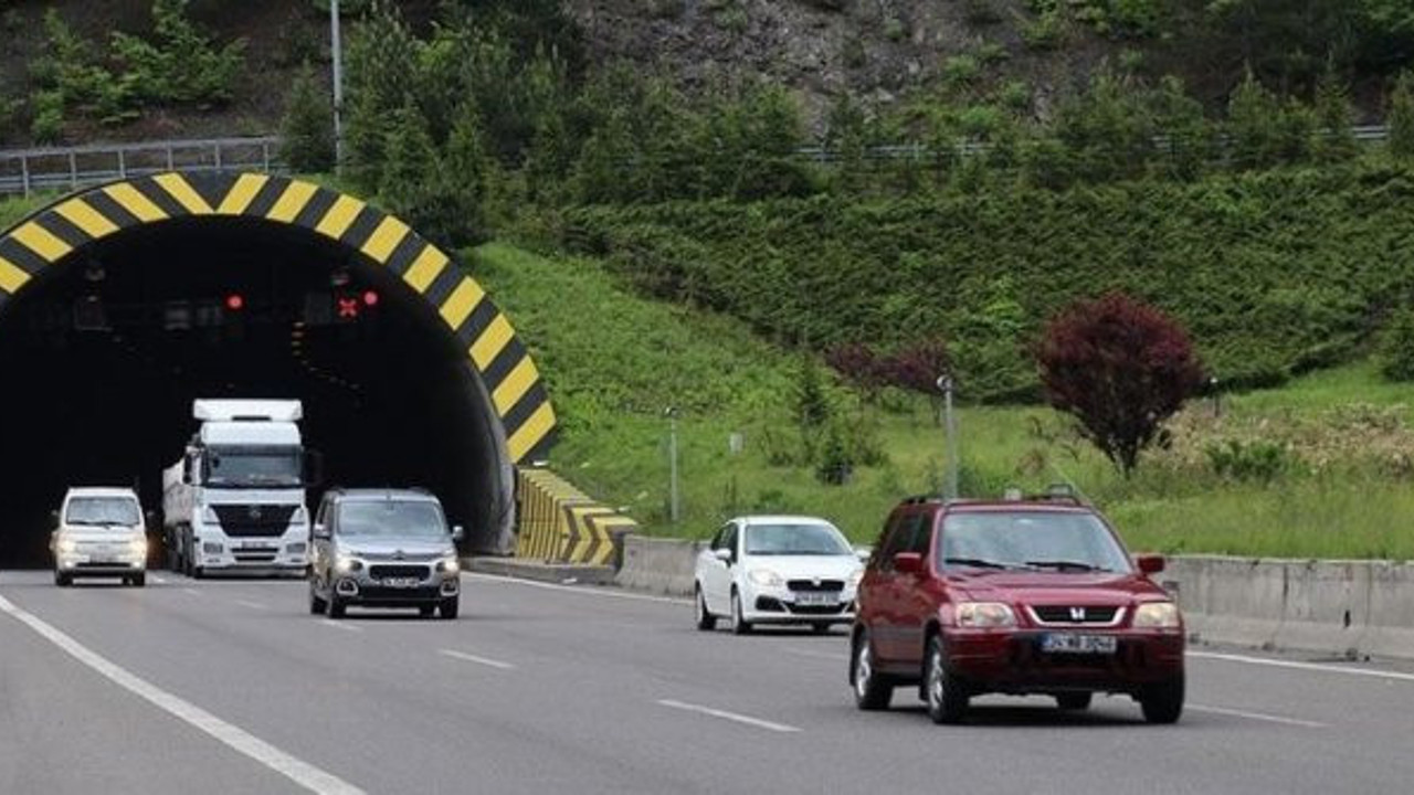 TEM Otoyolu Bolu Dağı Tüneli Ankara yönündeki çalışma ertelendi