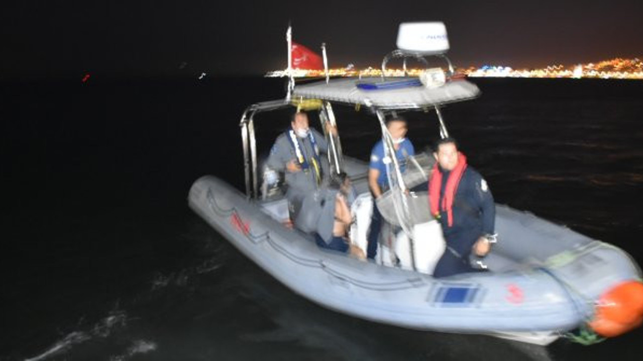 Konak'ta denize düşen genç kadını polis kurtardı! Gazetecilere hakaret etti