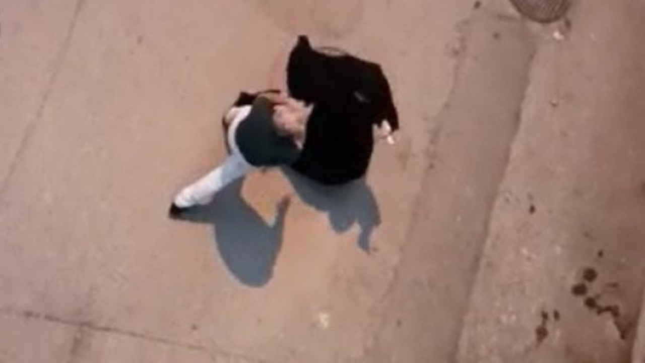 Hem aldatıldı, hem kocasından meydan dayağı yedi