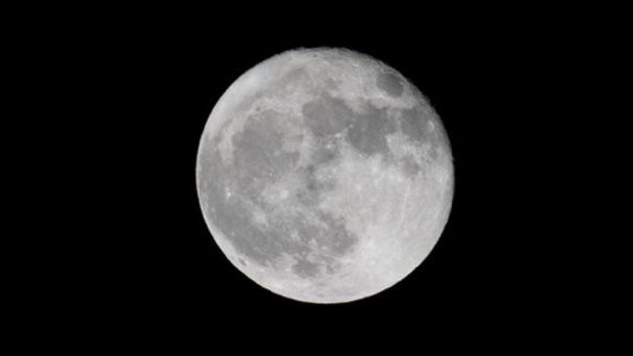 Ay'a dört kişilik ekip gönderiliyor. 2028 yılında hazır olacak