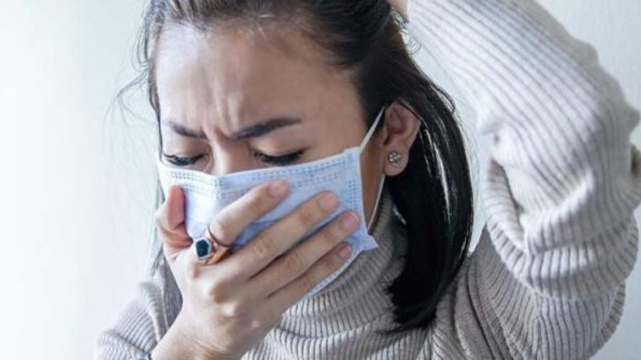 Koronanın kalıcı bir hasarı daha ortaya çıktı. Türk profesör açıkladı, Genç yaşlı dinlemiyor herkesi etkiliyor