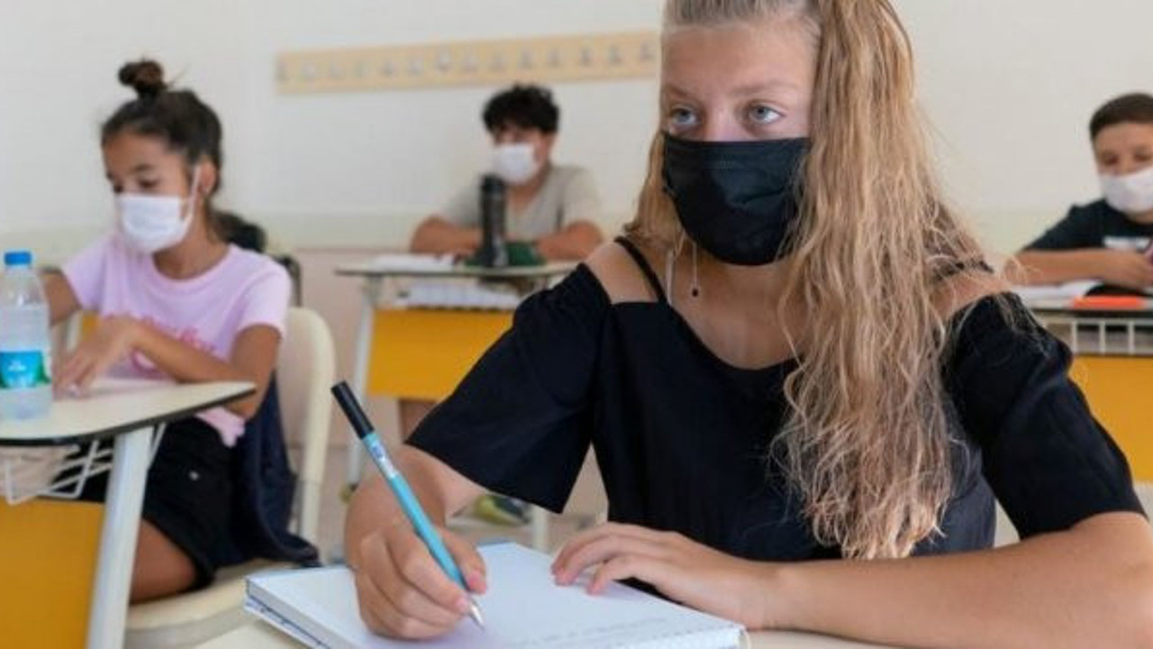 Okullar ne zaman açılacak. 6. 7. ve 10. 11. Sınıflar için yüz yüze eğitim hangi tarihte başlayacak, diğer sınıflar için okullar ne zaman açılacak?