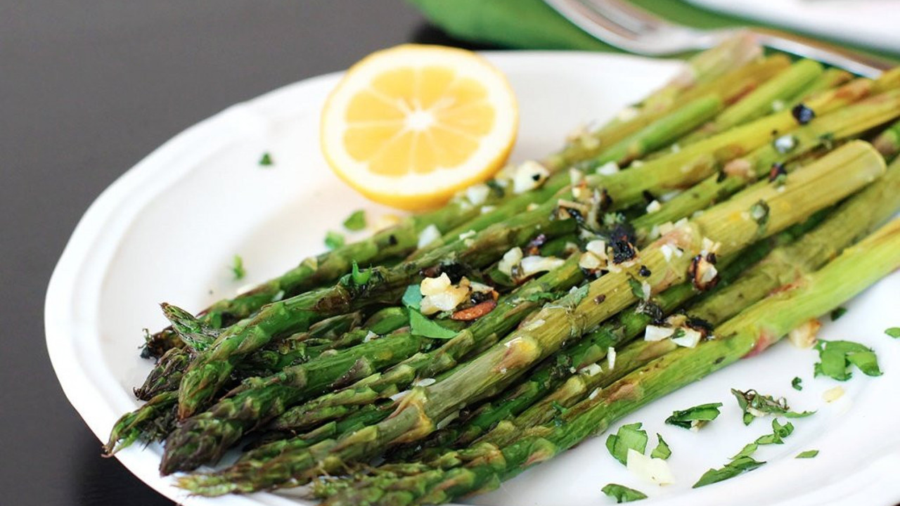 Mutluluğun formülü çok açık! İşte serotonin ve dopamin deposu o besinler