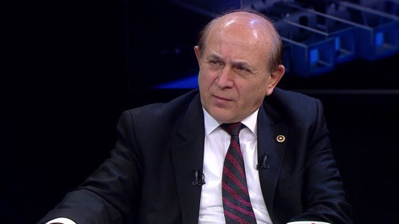 Son dakika: Burhan Kuzu korona virüs nedeniyle hayatını kaybetti