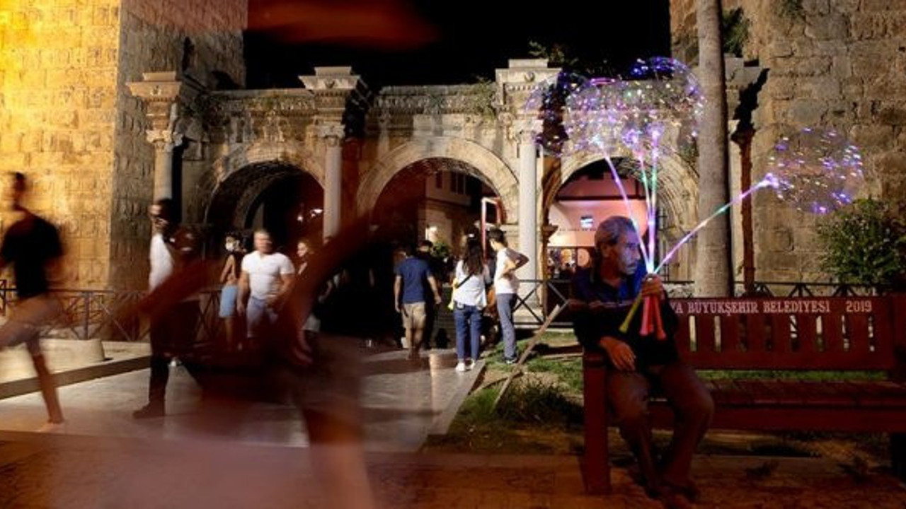 Antalya yine en çok tercih edilen turizm merkezlerinden birisi. İşte en çok turist gönderen ülkeler