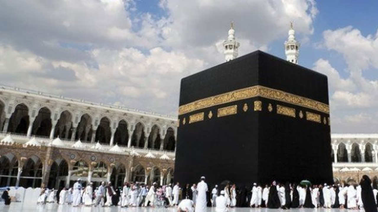 Umreye 8 ay sonra ilk ziyaret