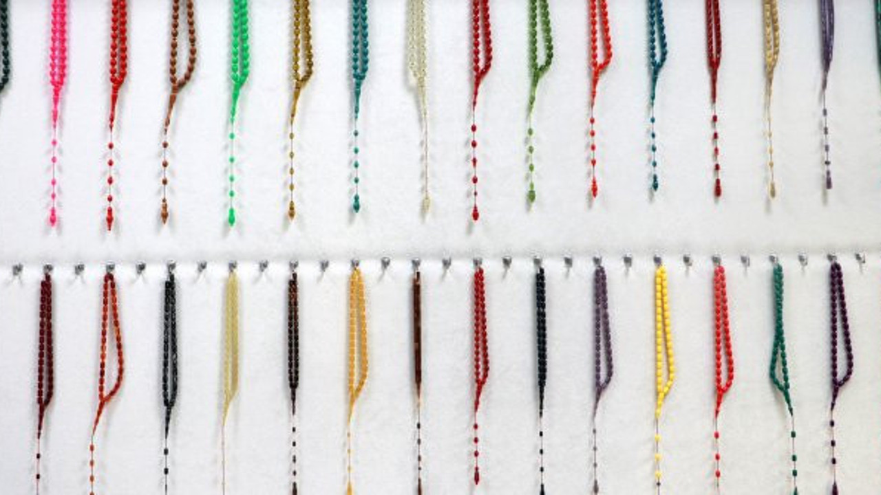 Çatal, kaşıktan tespih üretiyorlar