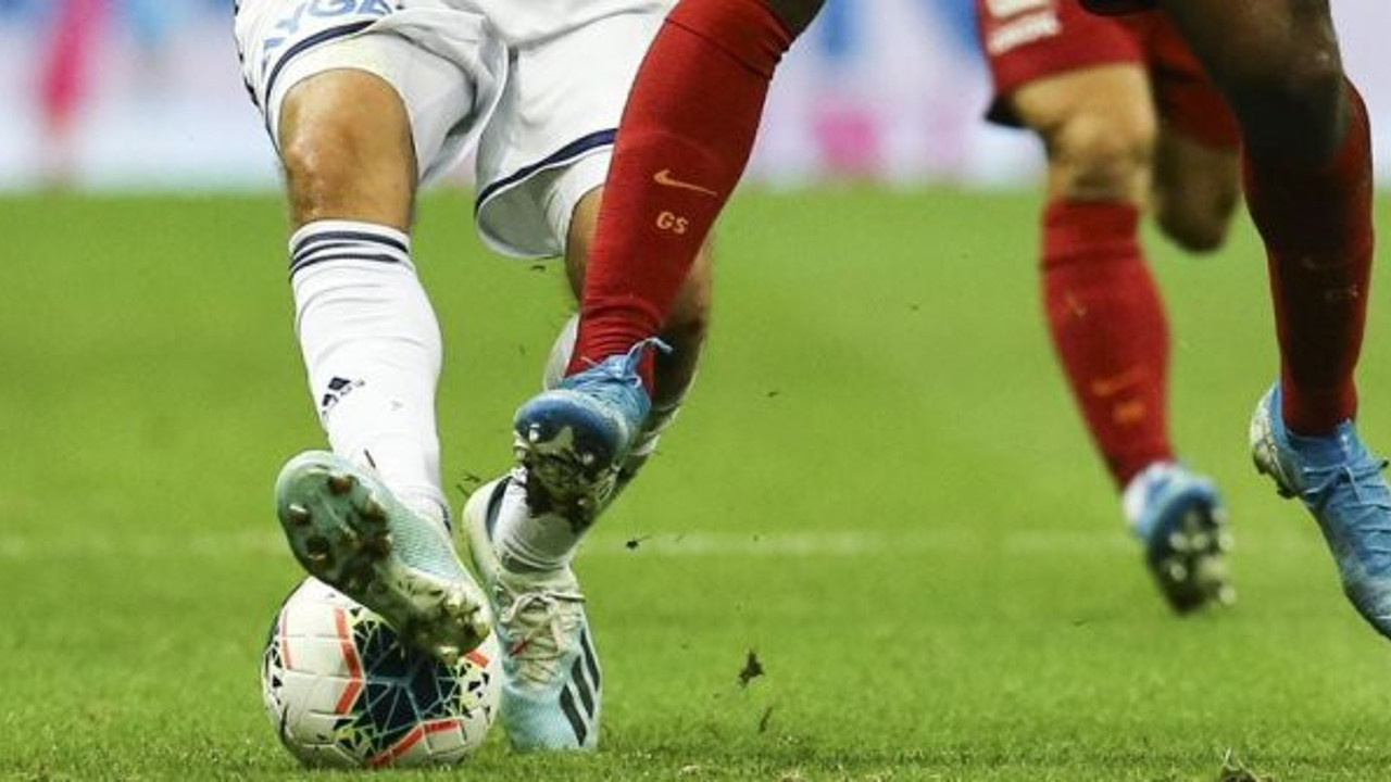 Adanaspor-Menemenspor karşılaşması konuk ekipteki Kovid-19 vakaları nedeniyle ertelendi