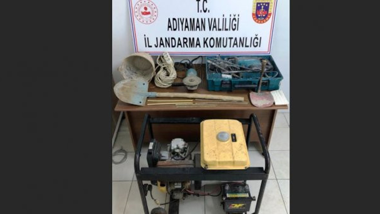 Adıyaman'da kaçak kazıya suçüstü