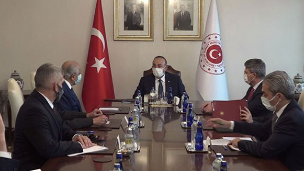 Bakan Çavuşoğlu, ABD'nin Afganistan Özel Temsilcisi Halilzad'ı kabul etti