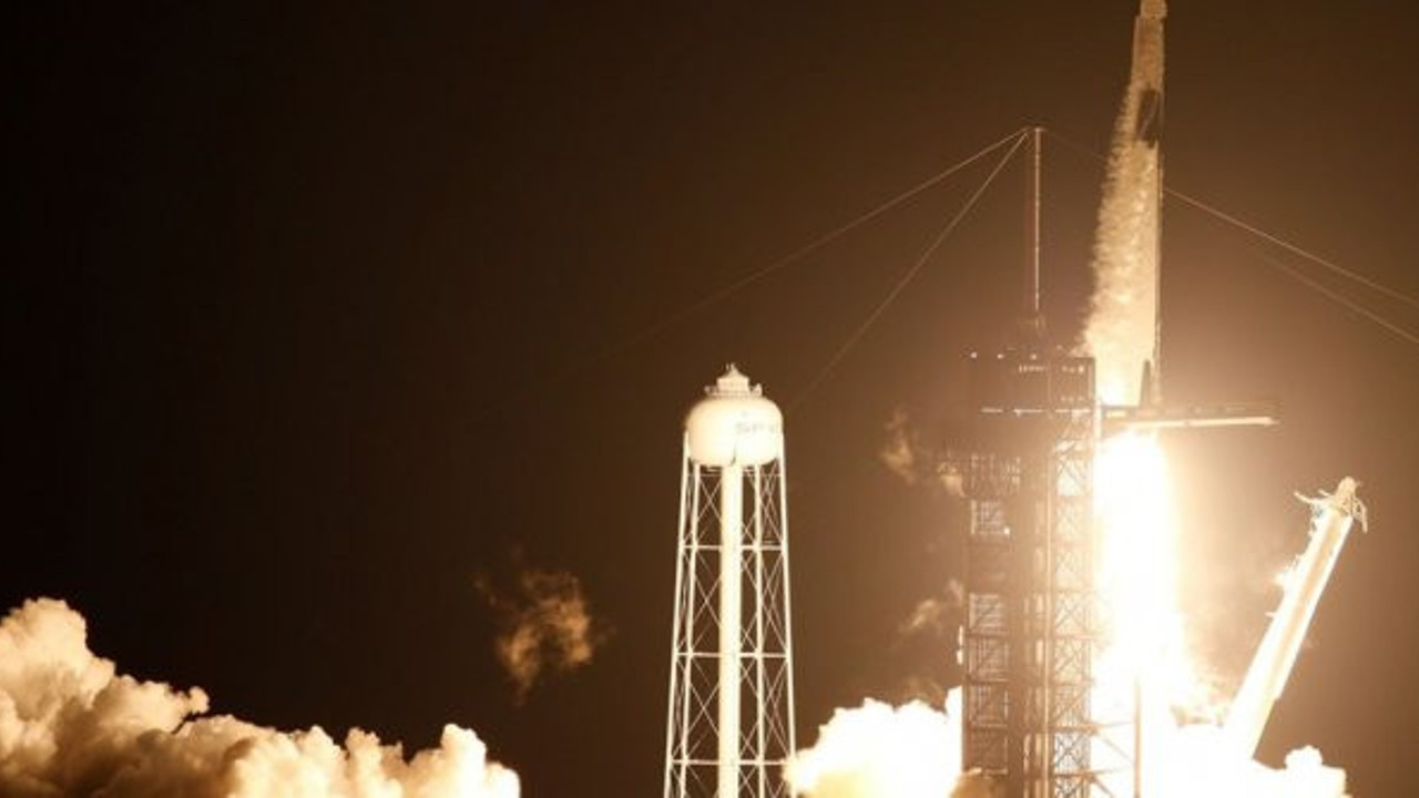 SpaceX ve NASA'dan uzaya ilk operasyonel mürettebatlı uçuş. Dört astronot ile tarihe geçecek